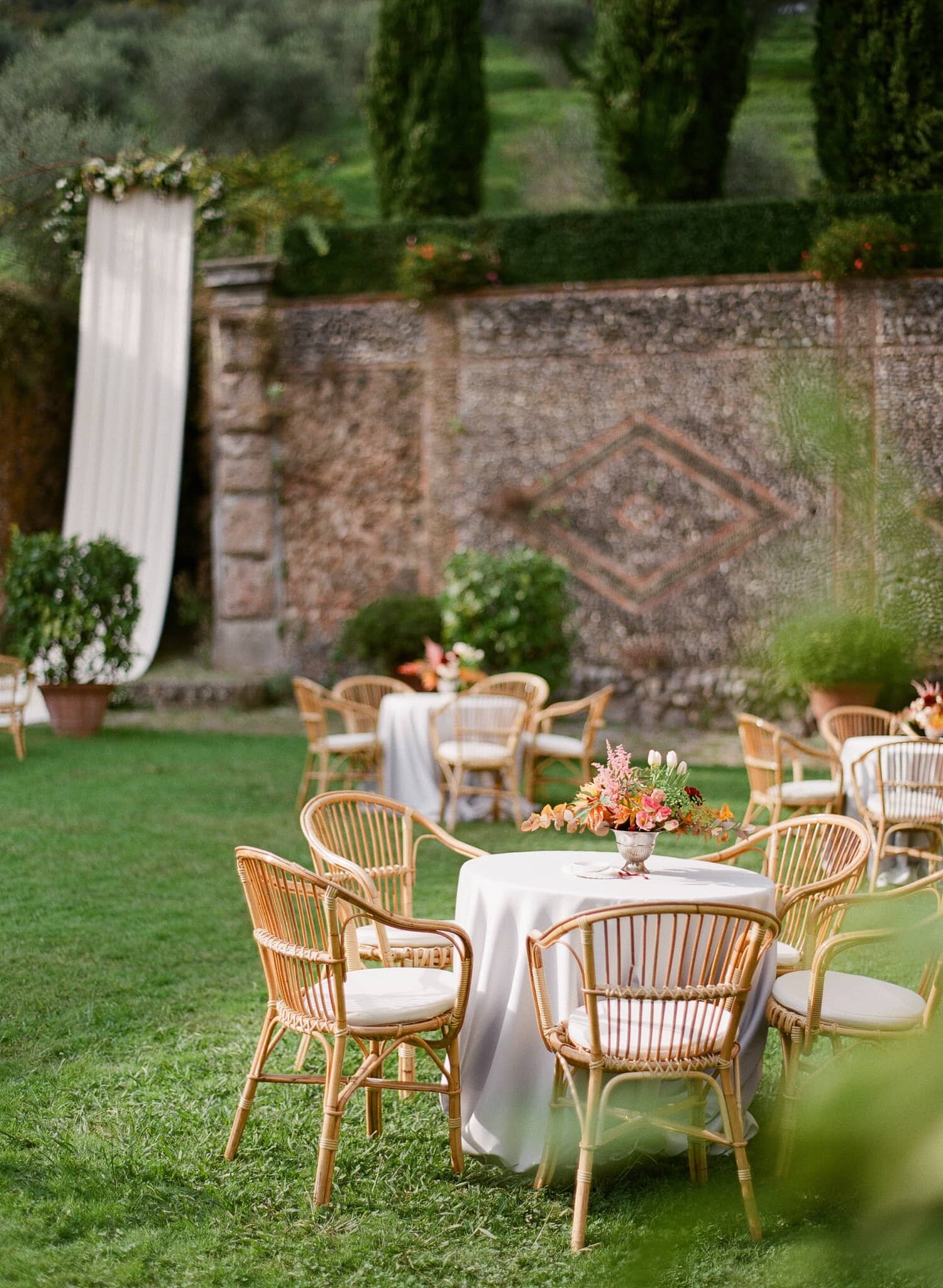 Villa Catureglio Wedding in Tuscany by Matthew Moore Photography 26.jpg